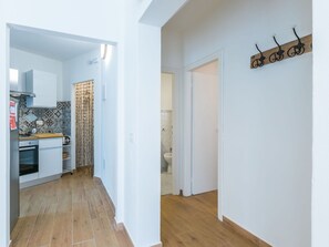 Interior - Beautiful apartment for 4 guests with A/C, WIFI, TV and pets allowed (Cecina)