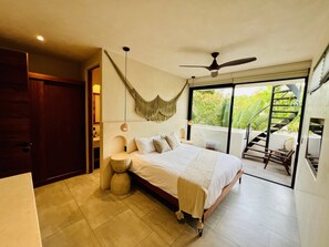 1 soverom, safe på rommet, strykejern/-brett og wi-fi (inkludert)