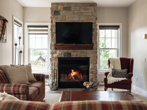 TV, fireplace, DVD player