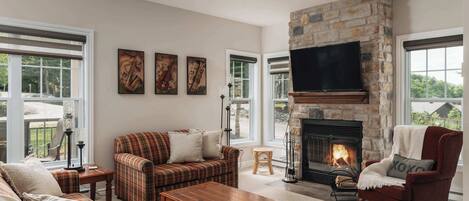 TV, fireplace, DVD player