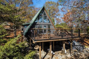 Outdoor dining - The Firefly Summary: (Garfield)