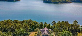 Lakefront at War Eagle