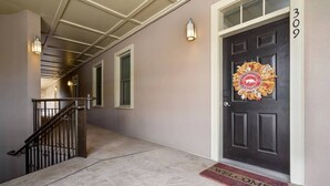Interior - Metro District Loft (Fayetteville)