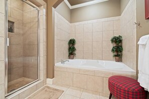 Shower, hair dryer, towels, shampoo