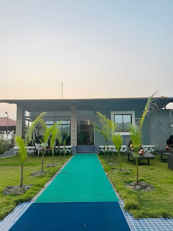 7 Mountains Farm Villa - Bhandardara