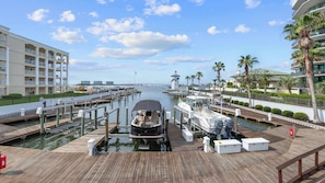 Marina