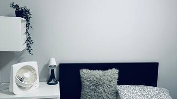 2 chambres, fer et planche Ă repasser, Wi-Fi, draps fournis