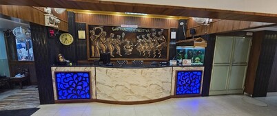 Hotel Yatrik Galaxy