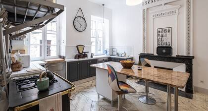 Belvédère de Montmiral - Terrace and Garden