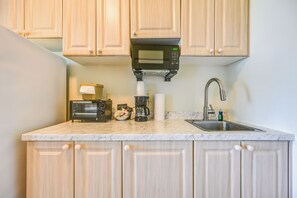 Apartment (0 Bedroom) | Interior - Heated Pool, Private Patio: Naples Resort Retreat! (Naples)