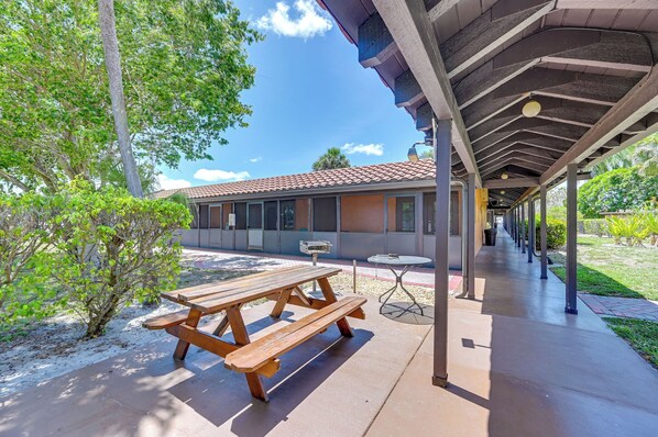 Interior - Heated Pool, Private Patio: Naples Resort Retreat! (Naples)