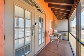 Apartment (0 Bedroom) | Interior - Marina View: Everglades Resort Escape! (Naples)