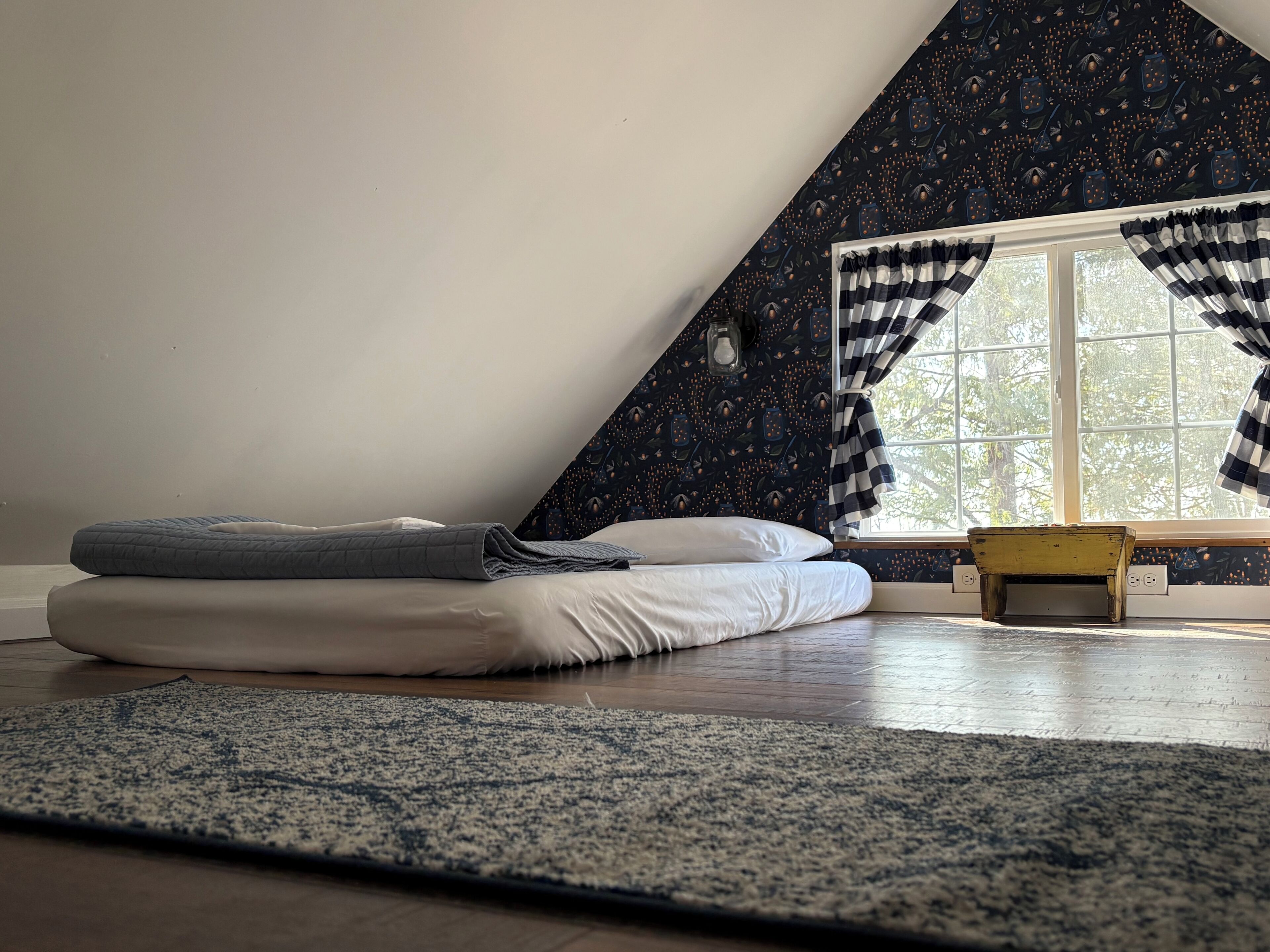 1 室のベッドルーム、WiFi (無料)、ベッドシーツ