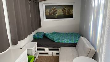 Wifi gratis y ropa de cama