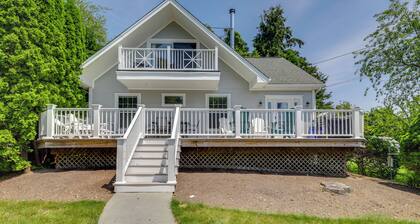 Gem of Narragansett Beach, House Retreat!