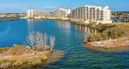 Gulf-view Condo w/ Beach Access in Hudson