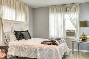 House (2 Bedrooms) | Interior - Dog-friendly Extended Stay, 3 Mi to Dtwn Okc! (Oklahoma City)