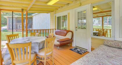 Screened Porch & Pool: Cabin Near Bethel Woods!