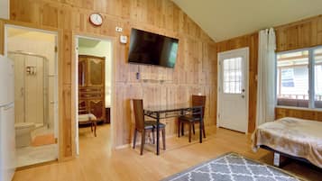 House (1 Bedroom) | Interior