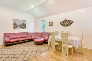 House (3 Bedrooms) | Interior - 6 Mi to State Park: Mongaup Valley Cabin! (Mongaup Valley)