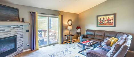 House (3 Bedrooms) | Front of property