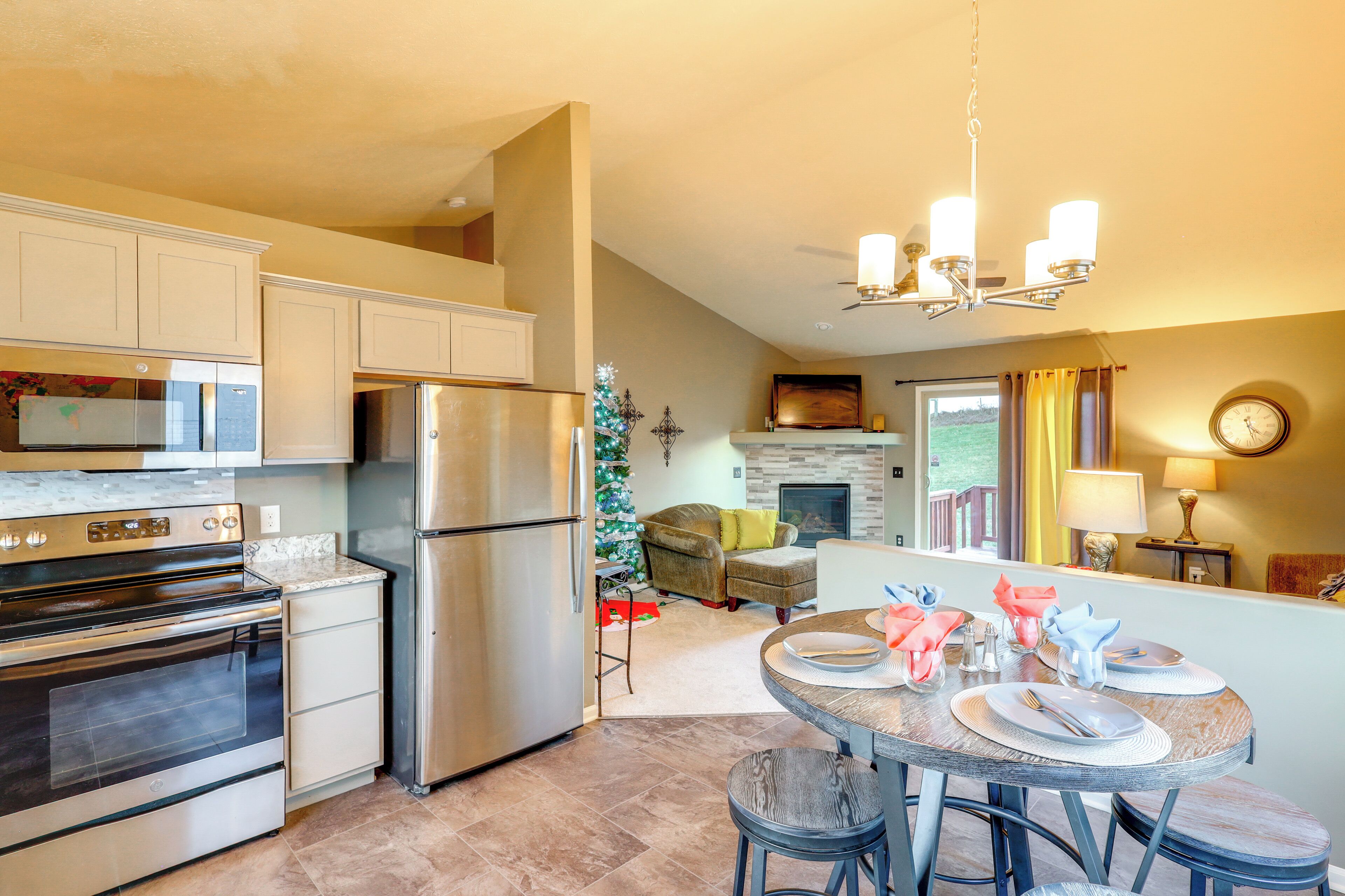 House (3 Bedrooms) | Interior