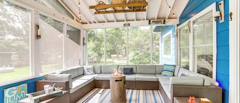 House (2 Bedrooms) | Interior