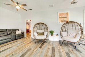 Rumah (2 Bedrooms) | Interior