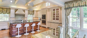 16 Mi to Baltimore: Spacious Home in Owings Mills!