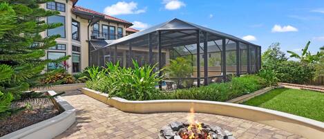 House | 5 bedrooms, Internet