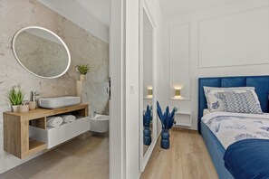 3 bedrooms, iron/ironing board, WiFi, bed sheets - Villa Chiara, Neubau-Ferienhaus Pula-Sisan (Šišan)