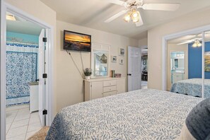 2 makuuhuonetta, silitysrauta/-lauta, Wi-Fi, vuodevaatteet