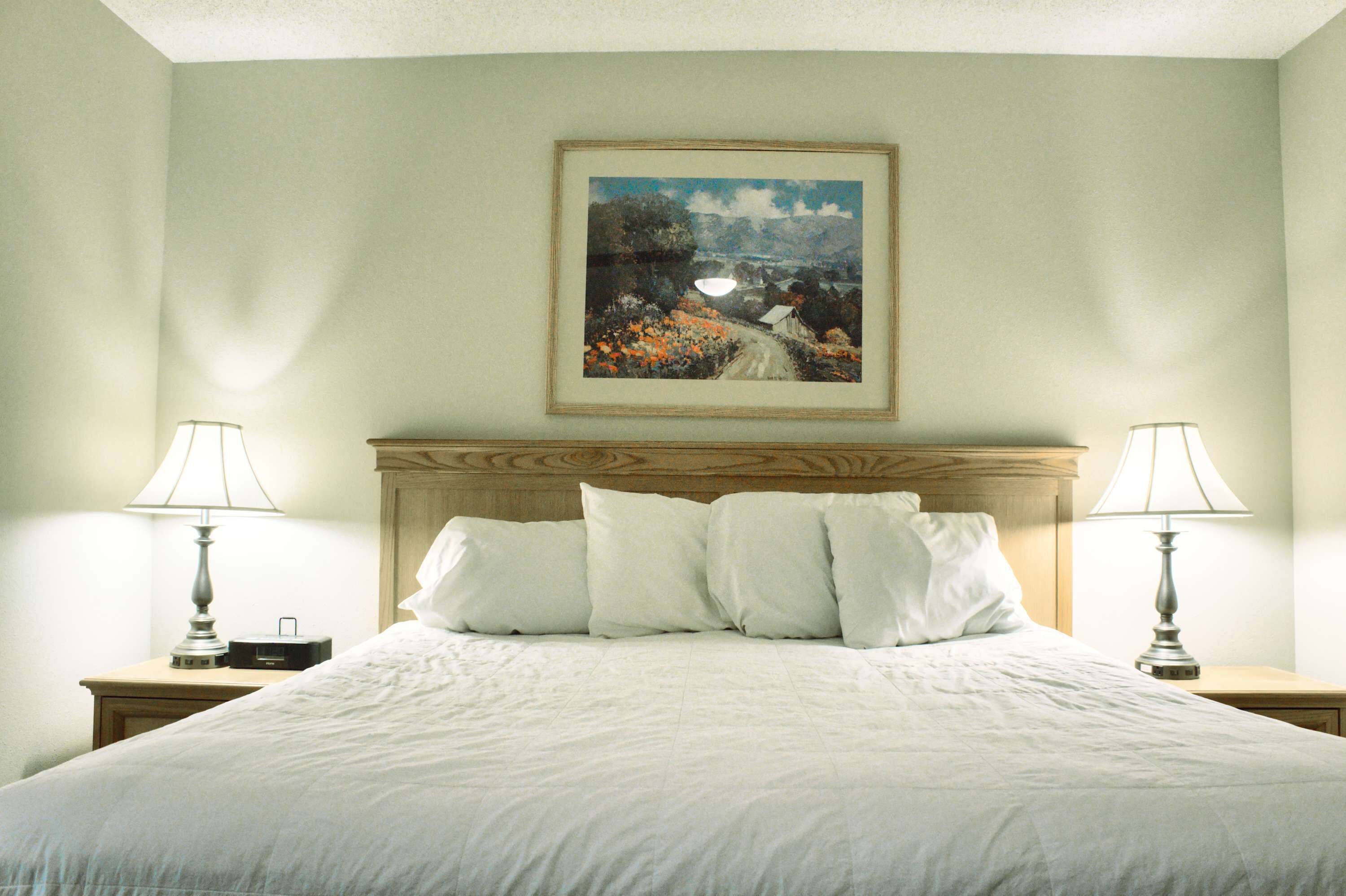 1 多间卧室、WiFi、床单