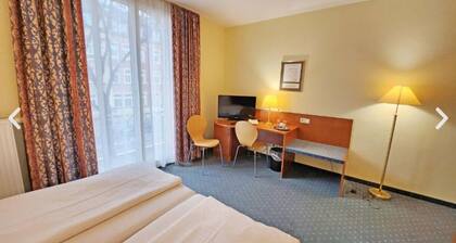 Amadeus Hotel Dresden