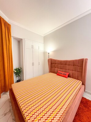 2 chambres, fer et planche à repasser, Wi-Fi, literie fournie