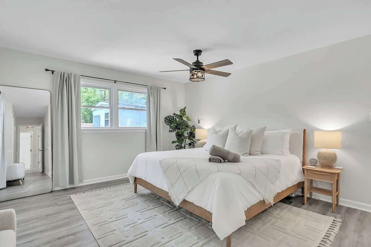 4 Schlafzimmer, Bügeleisen/Bügelbrett, WLAN, Bettwäsche