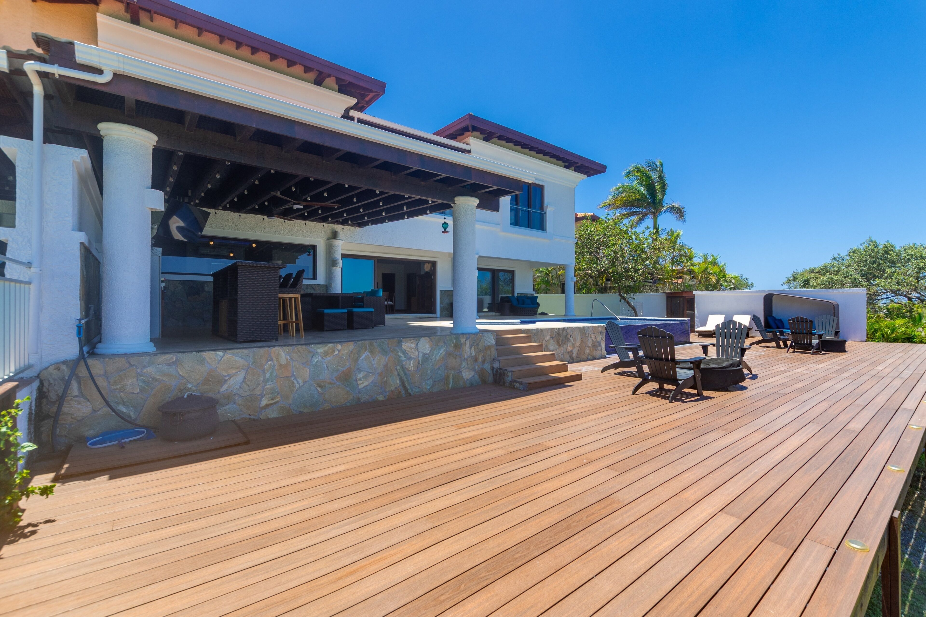 House, 4 Bedrooms | Outdoor dining