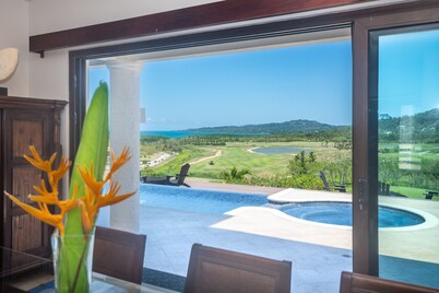 Pristine Bay 1005- Villa Loce 4 Bedroom Home