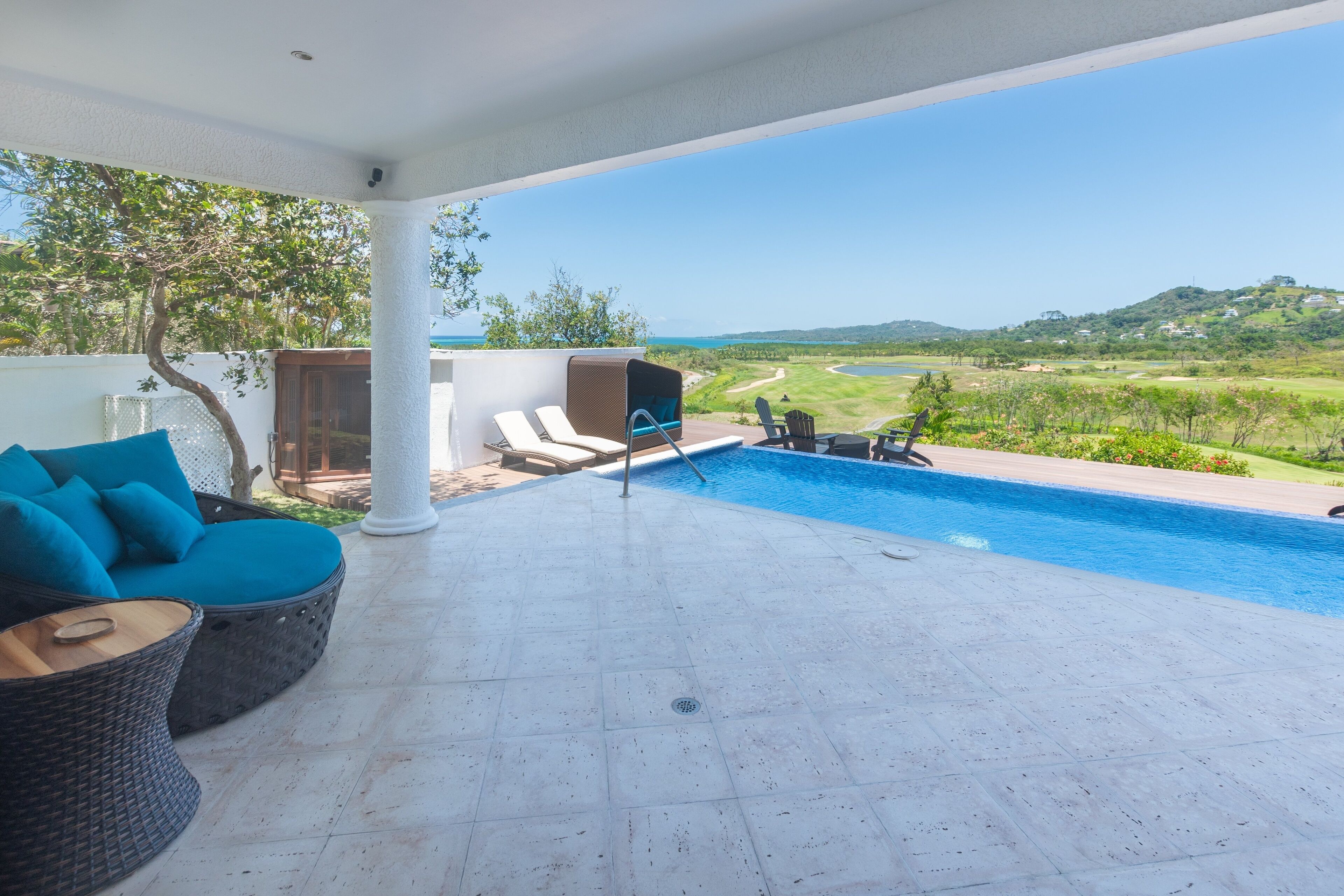 منزل - ٤ غرف نوم | حمام سباحة