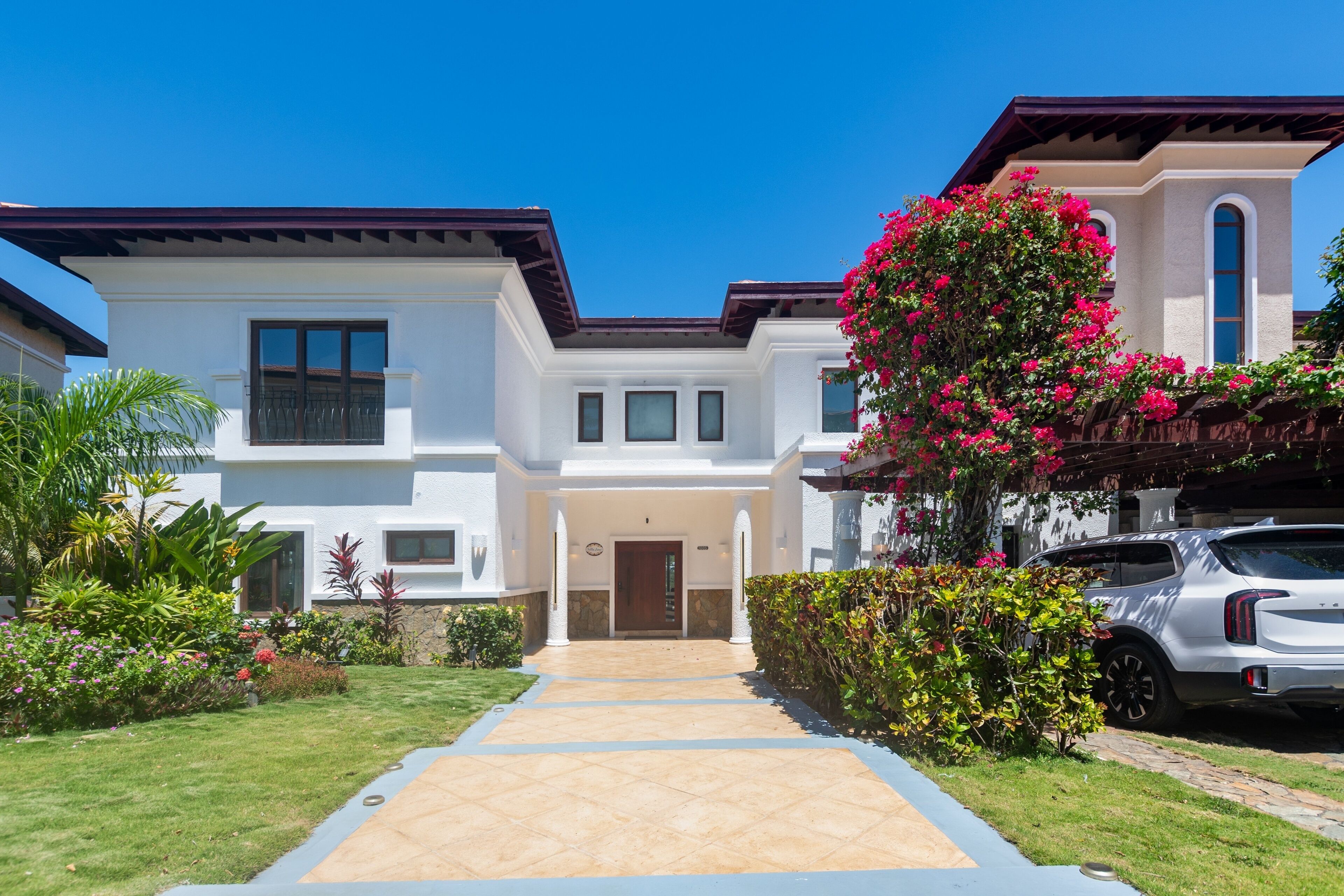 House, 4 Bedrooms | Exterior