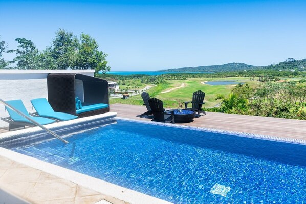 Maison, 4 chambres | Piscine