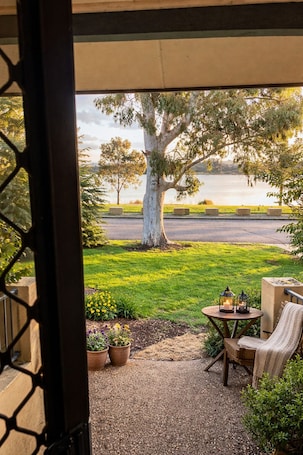 Terrace/patio. Special offer* “Lake Escape – Lakefront Luxury for All