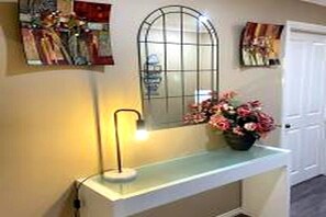 Hair dryer, towels, soap - Special offer* “Lake Escape – Lakefront Luxury for All (Lake Albert)