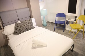 Studio | Blackout drapes, iron/ironing board, free WiFi - Smart Studio (London)