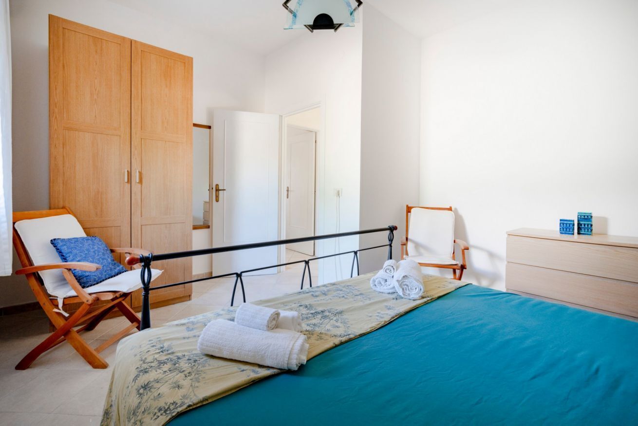 3 bedrooms, iron/ironing board