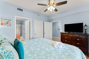 1 chambre, fer et planche à repasser, Wi-Fi gratuit, draps fournis
