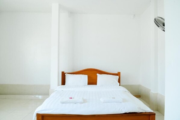 Chambre Double Supérieure, vue ville | Wi-Fi gratuit