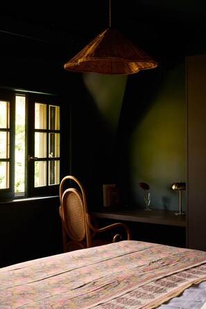 2 makuuhuonetta, silitysrauta/-lauta, Wi-Fi, vuodevaatteet