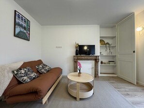 House | Living room