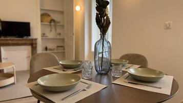 House | Dining